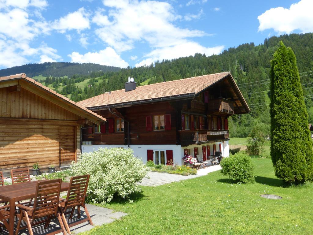 Appartamento Casa Antica Gstaad Esterno foto